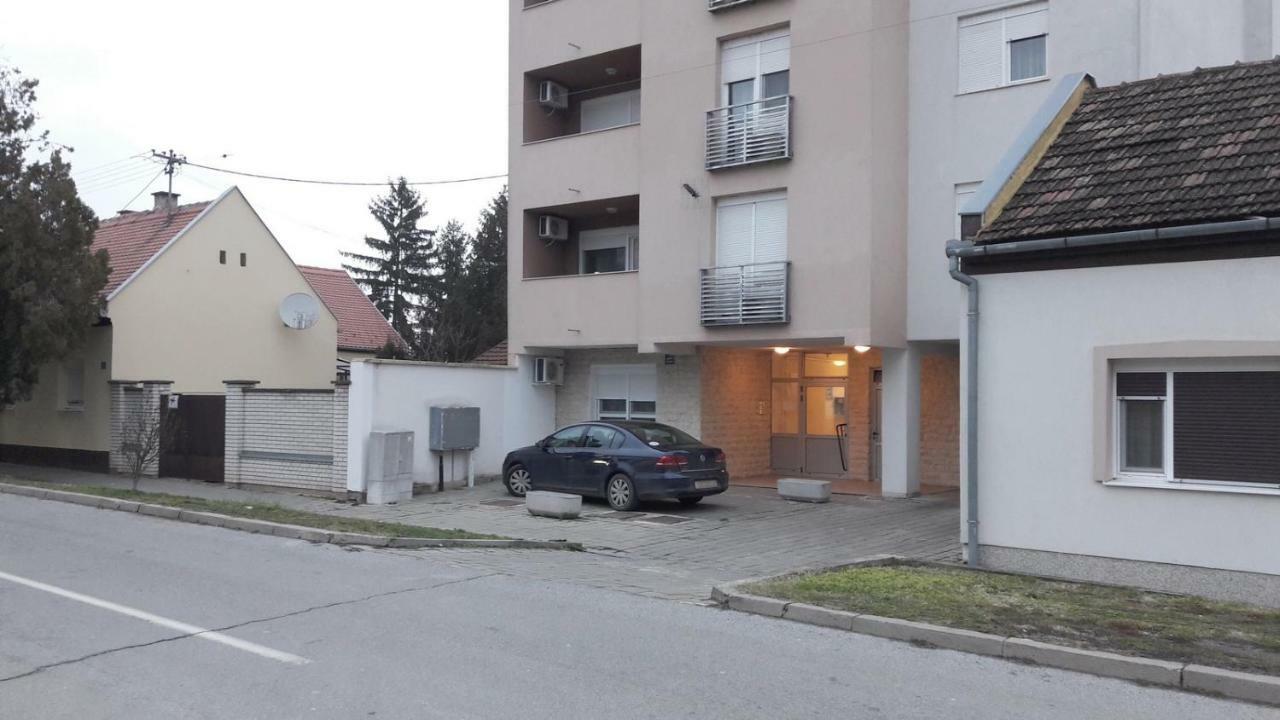 Apartman Pampas Osijek- SELF CHECK-IN Bagian luar foto